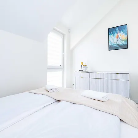 2bd/apt Private Hot Tub/terrace, By Cohost Apartment