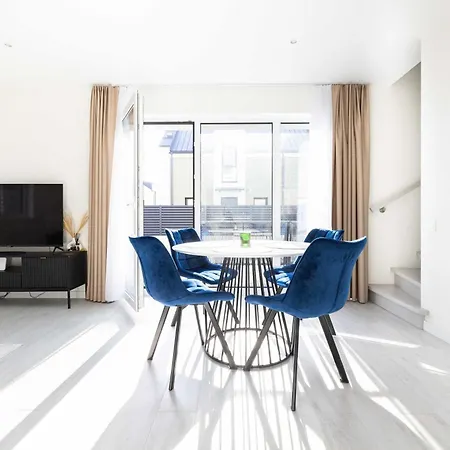 2bd/apt Private Hot Tub/terrace, By Cohost * Palanga