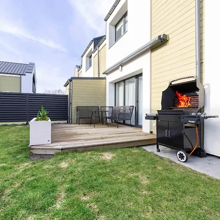 Apartment 2bd/apt Private Hot Tub/terrace, By Cohost *